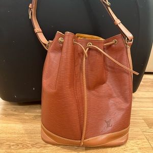 Louis Vuitton Leather Noe Epi Bucket Bag
